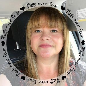 Meet your Posher, Celia